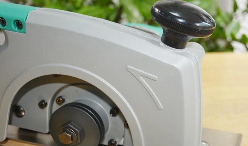 Máy cắt tường DCA AZR180 2