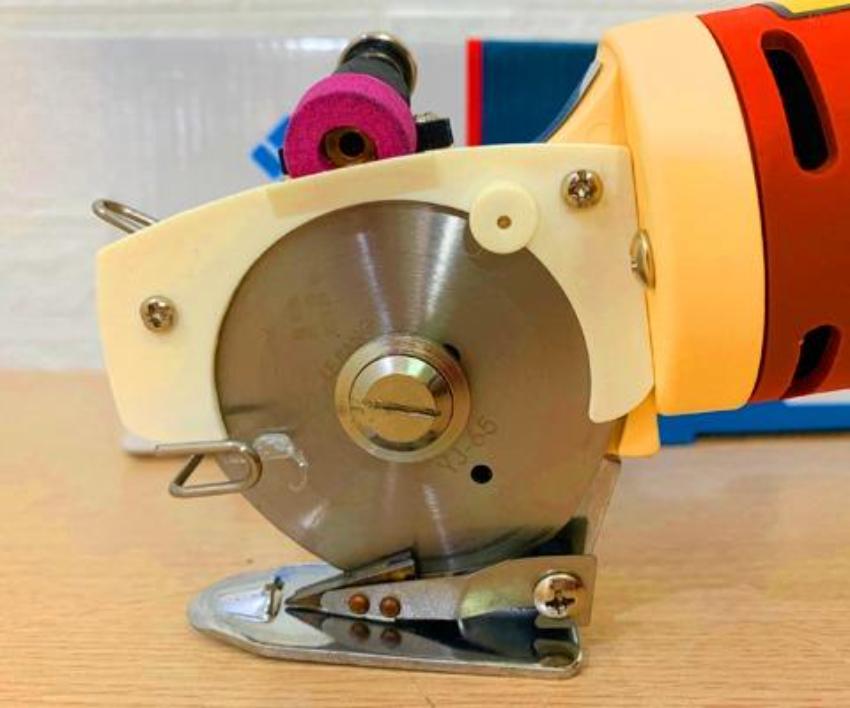 Máy cắt vải cầm tay DBK YJ-65 3