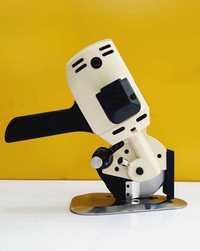 Máy cắt vải cầm tay Milion-110 1