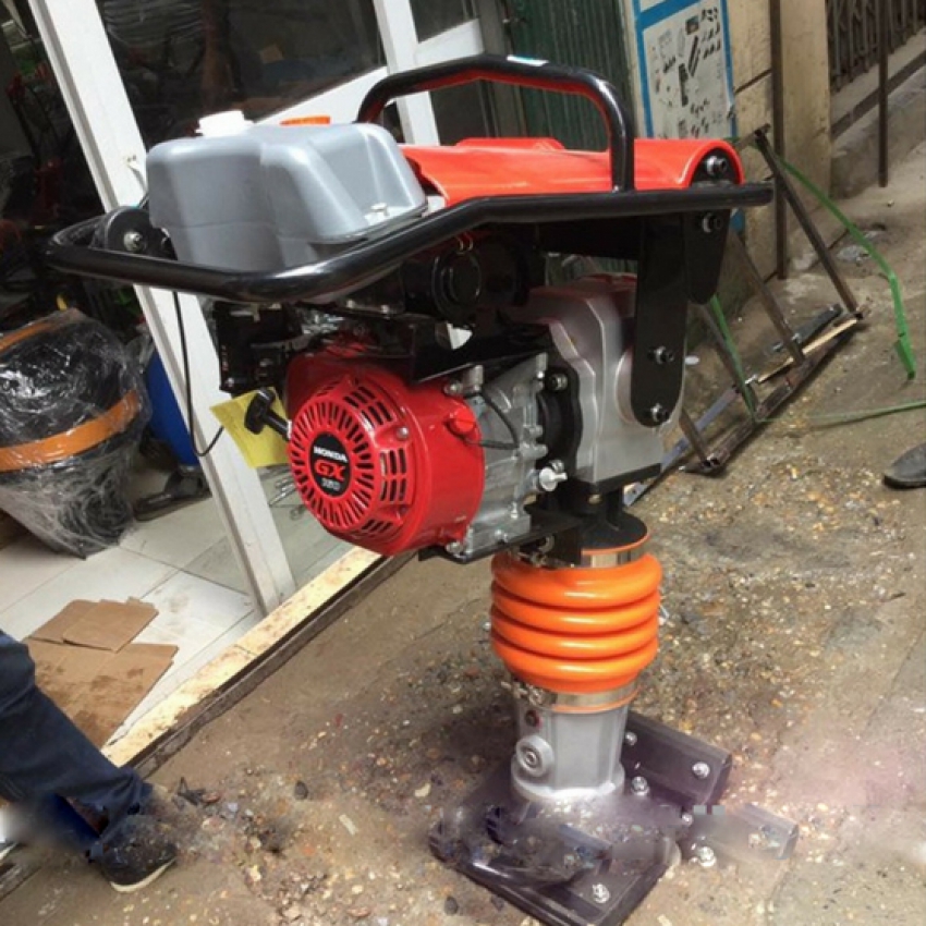 Máy đầm cóc Honda NTK-72C 1