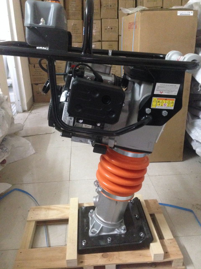 Máy đầm cóc Mikasa MT72FW 0