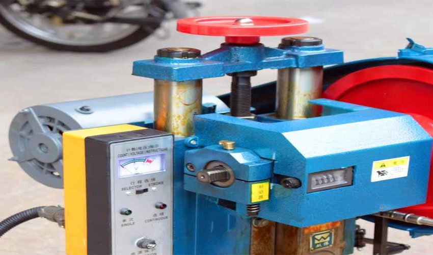Máy đột dập kim loại để bàn Bafang JB01 1