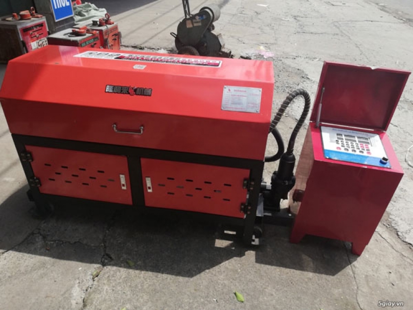 Máy duỗi cắt sắt tự động GT4-12/380V