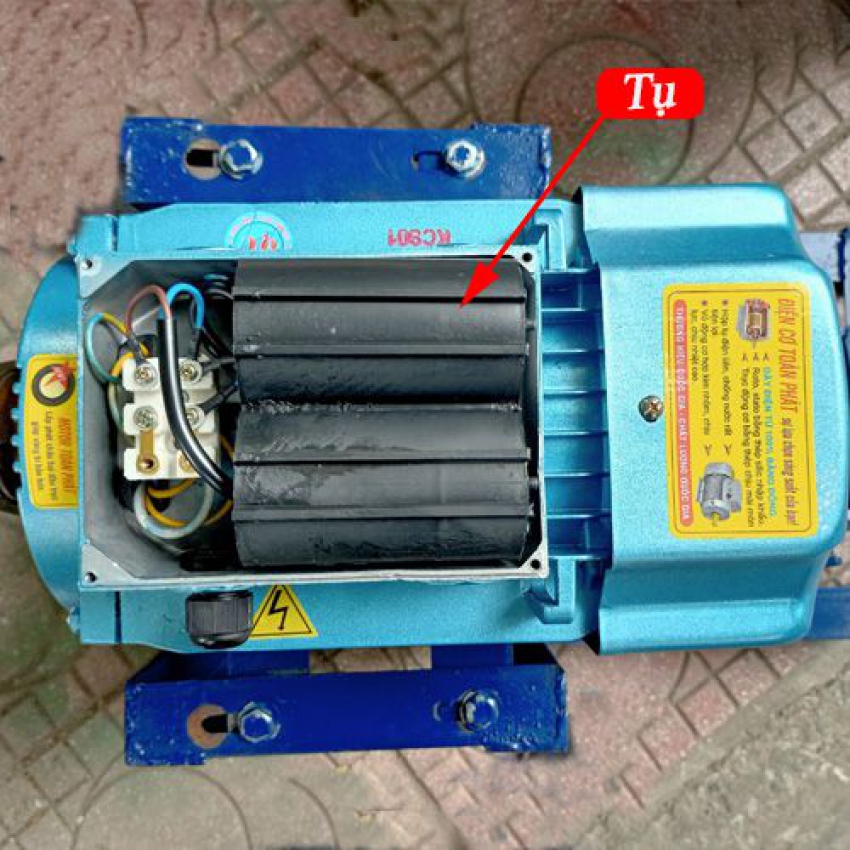 Máy duỗi sắt DBK DS-01 3HP 2