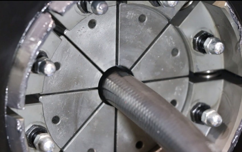 Máy ép tuy ô thủy lực FINN POWER P20NMS 6