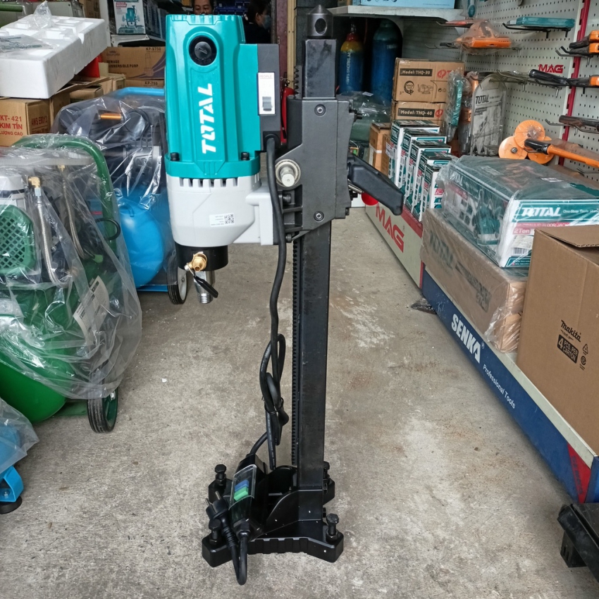 Máy khoan đá 200mm Total TDDM28001 2