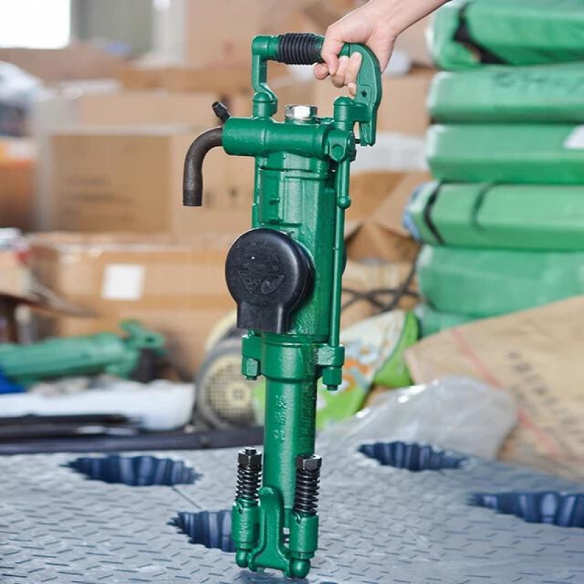 Máy khoan đá YT24 3