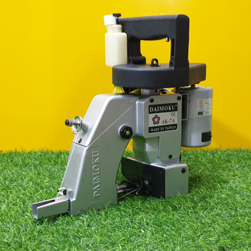 Máy may bao 1 kim 1 chỉ DAIMOKU AK7A 2