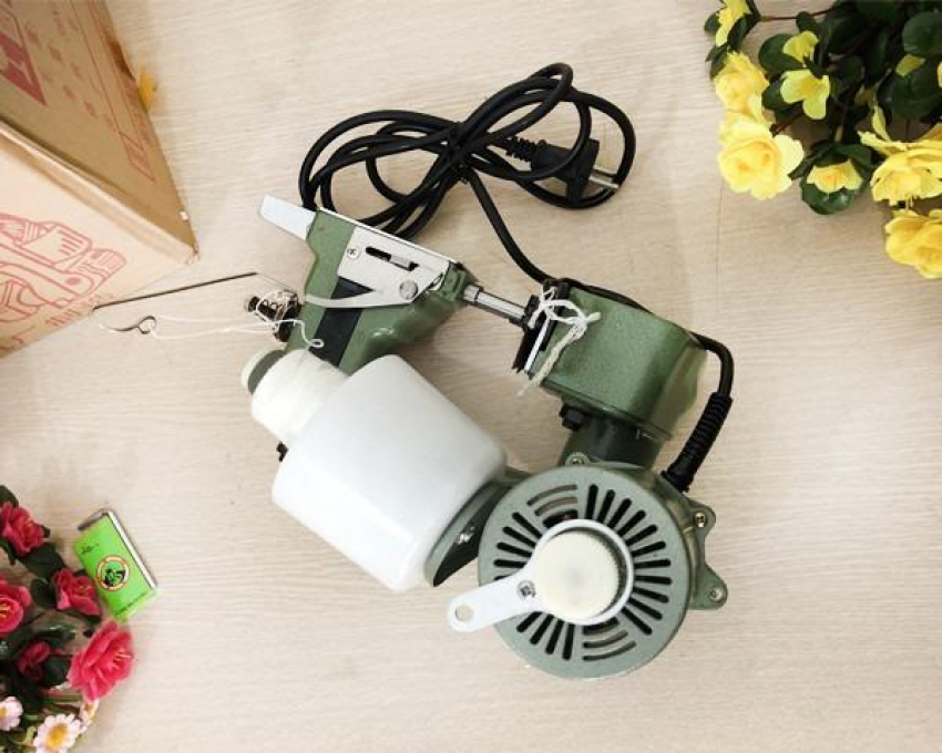 Máy may bao cầm tay GK9-2 Song Kiếm 3