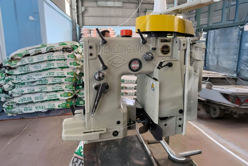 Máy may miệng bao Newlong DS-9C 1