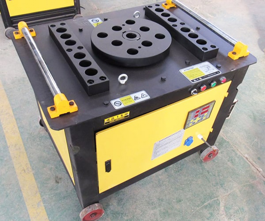 Máy uốn sắt thép GW50 1