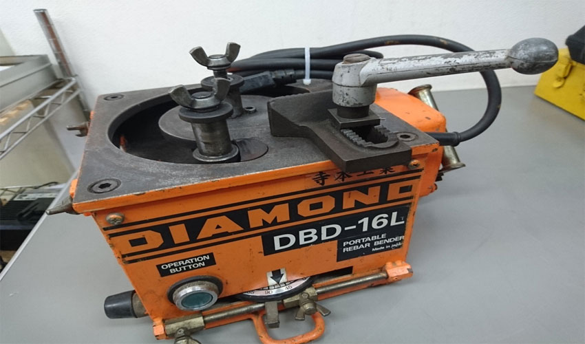 Máy uốn sắt mini 16mm Diamond DBD-16L 2