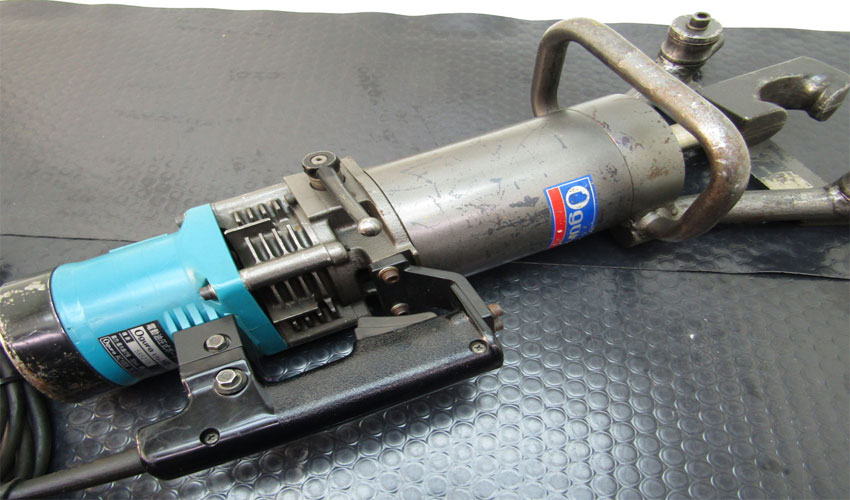 Máy uốn sắt cầm tay 32mm Ogura HBB-32HPW 1