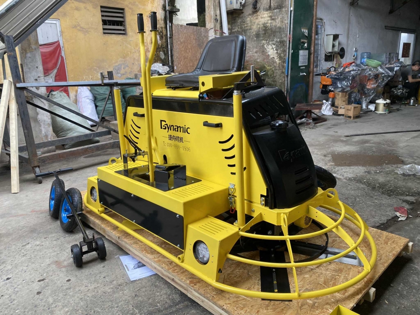 Máy xoa nền bê tông đôi Dynamic QUM-96 0
