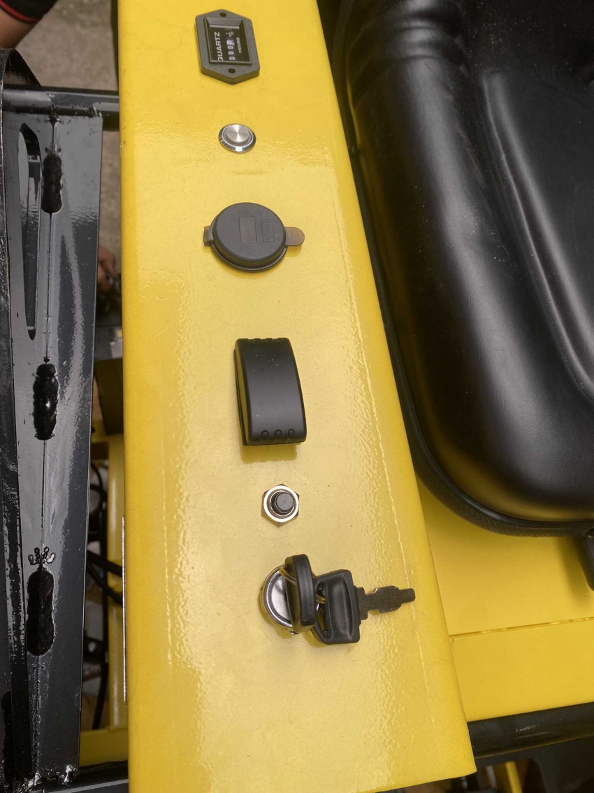 Máy xoa nền bê tông đôi Dynamic QUM-96 1