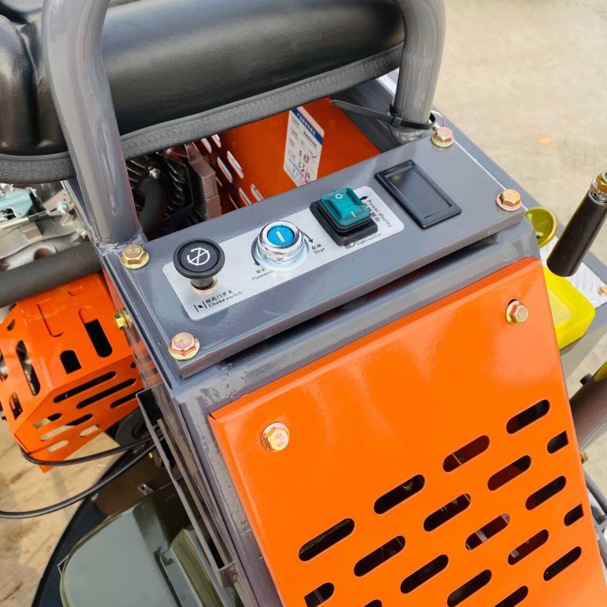 Máy xoa nền đôi Rakuda XBT1000 2