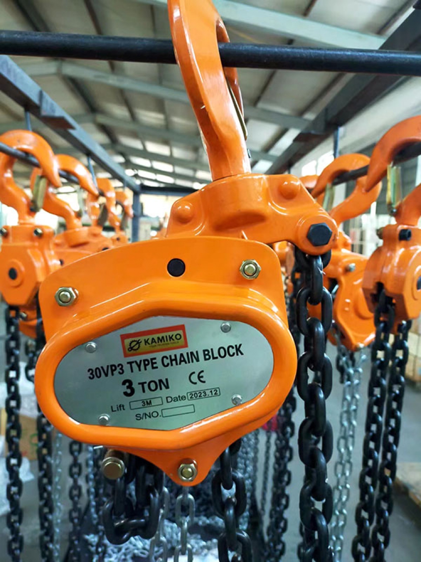 Pa lăng xích kéo tay 3 Tấn 3m Kamiko 30VP3 0