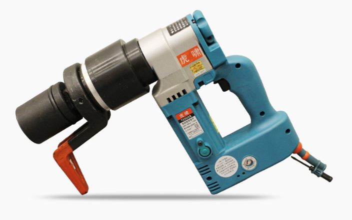 Súng xiết bu lông đo lực DBK T1500NA 1