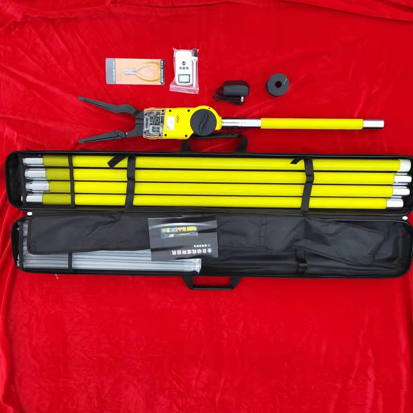 Thiết bị bó cáp tự động DBK580 2