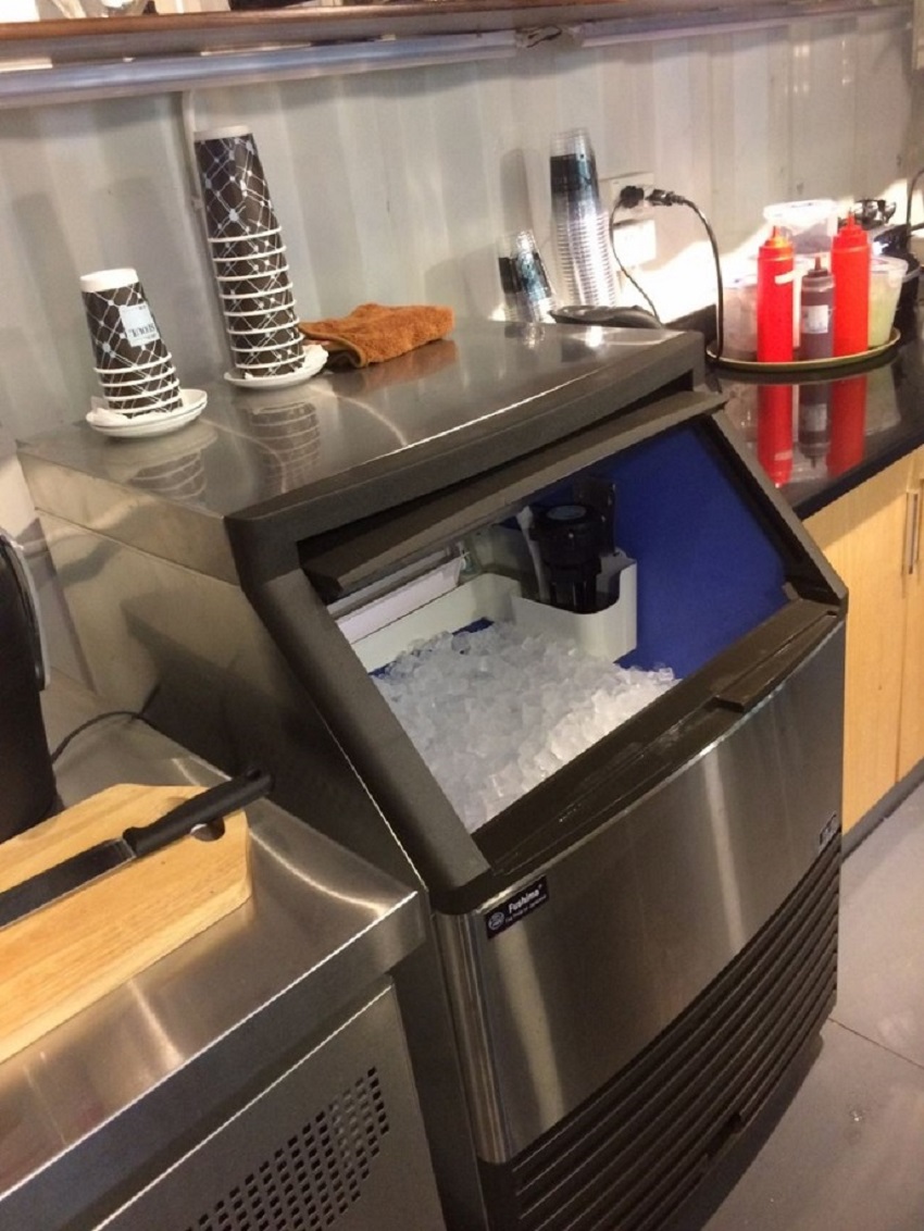 Máy làm đá viên 12