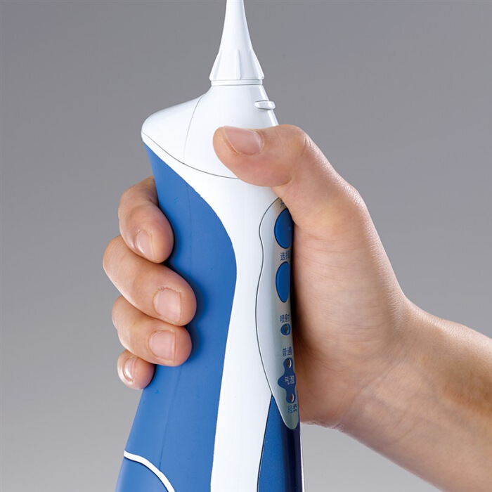 máy tăm nước cầm tay