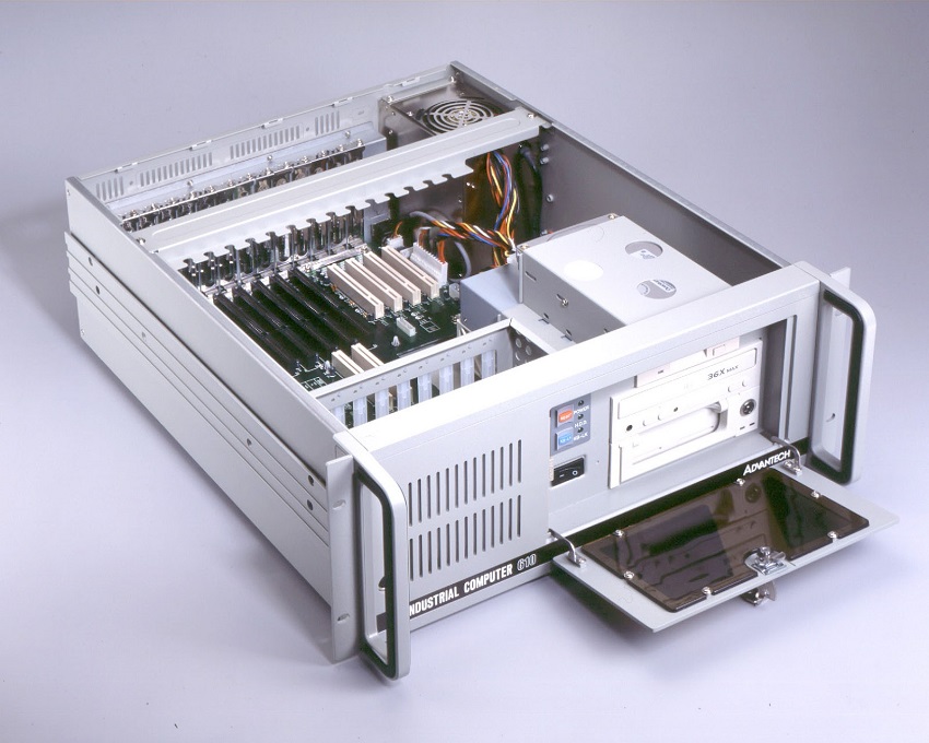 máy tính công nghiệp advantech