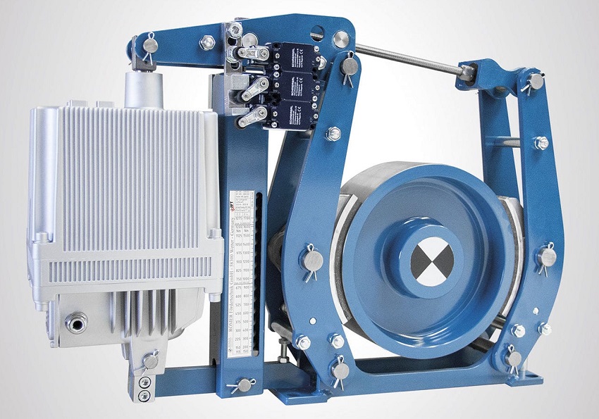 he thong phanh thuy luc