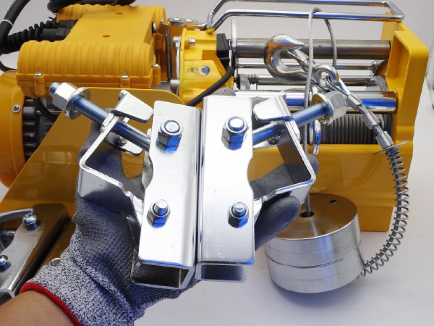 Tời điện 360kg Yonsky BLDN-YT-STL180/360H 0