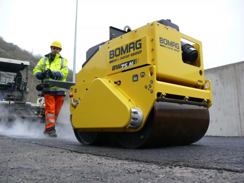 Xe lu đẩy tay Bomag BW75H 2