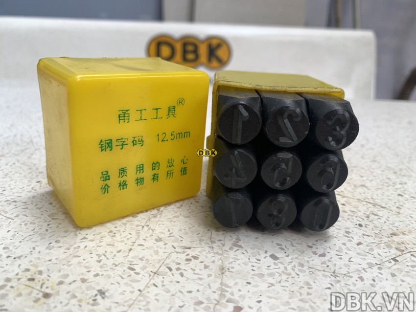 Bộ đóng số 12.5mm giá rẻ DBK DS-12.5 1