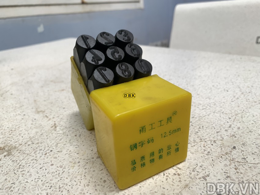 Bộ đóng số 12.5mm giá rẻ DBK DS-12.5 2
