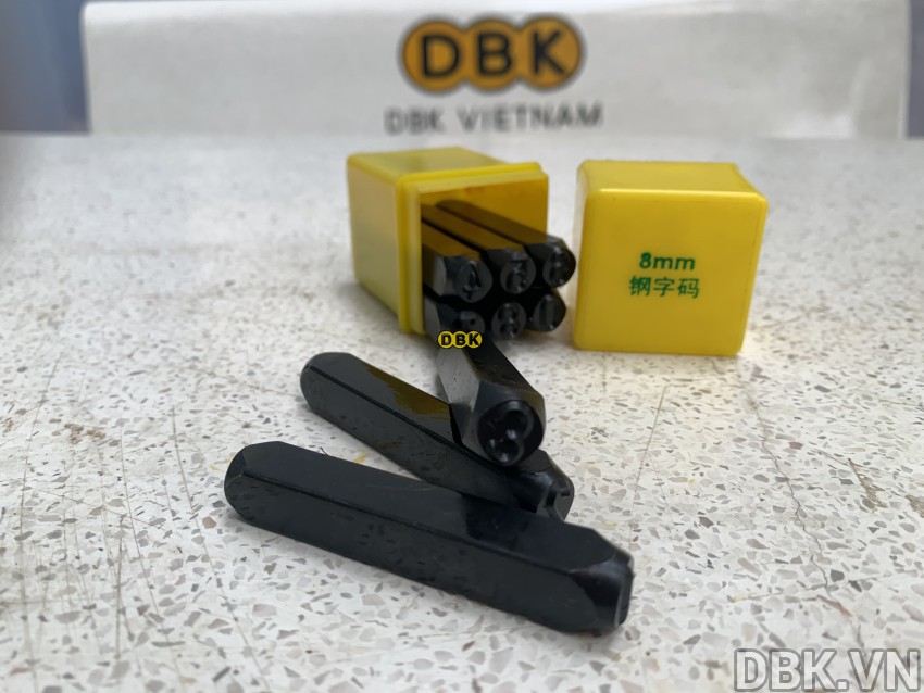 Bộ đóng số 8mm giá rẻ DBK DS-08 3