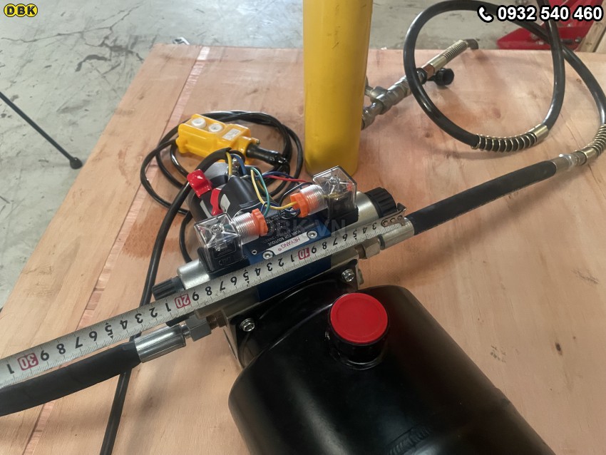 Bộ nguồn thủy lực 2 chiều 12V - 1200W áp 150bar 4