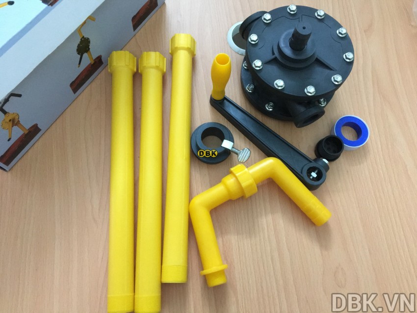 BƠM HÓA CHẤT THÙNG PHUY CHO AXIT HÓA CHẤT MẠNH