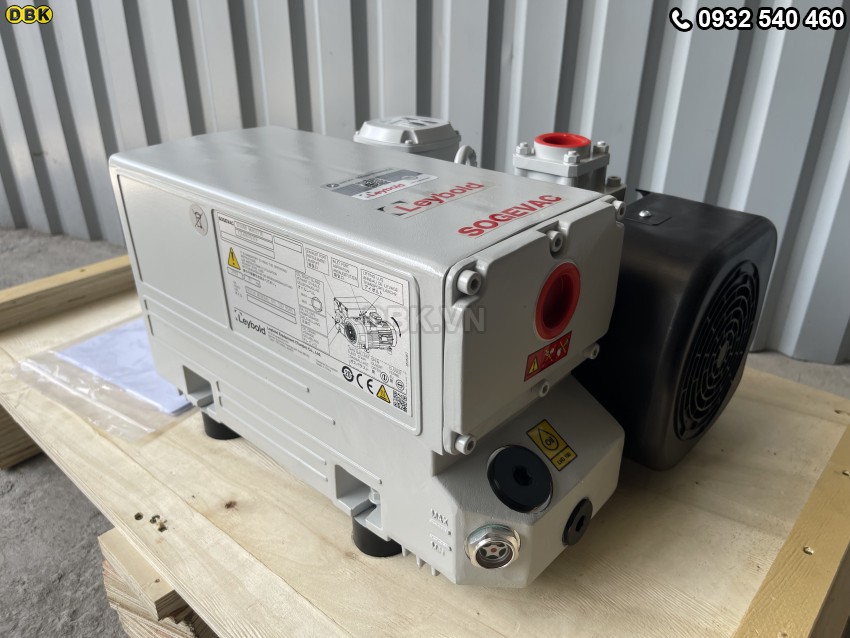 Bơm hút chân không LEYBOLD SOGEVAC SV100B 11