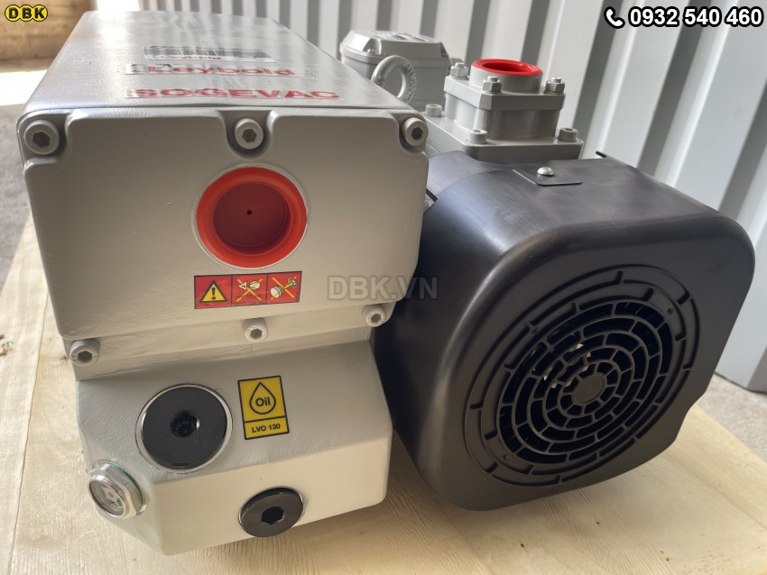 Bơm hút chân không LEYBOLD SOGEVAC SV100B 12