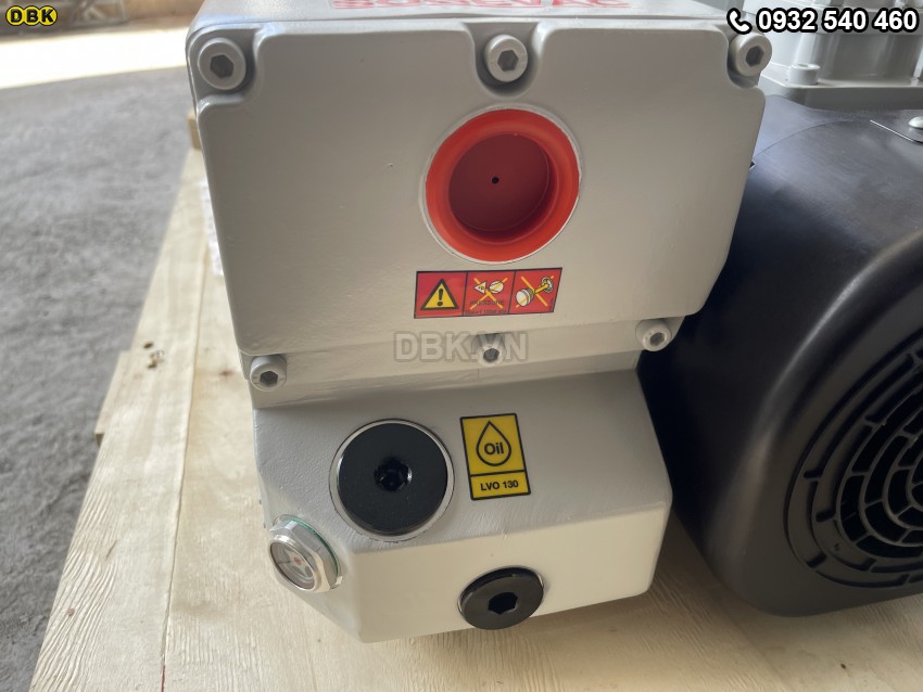 Bơm hút chân không LEYBOLD SOGEVAC SV100B 13