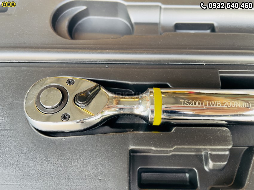 Cờ lê lực điện tử 10-200 N.m TS200 2