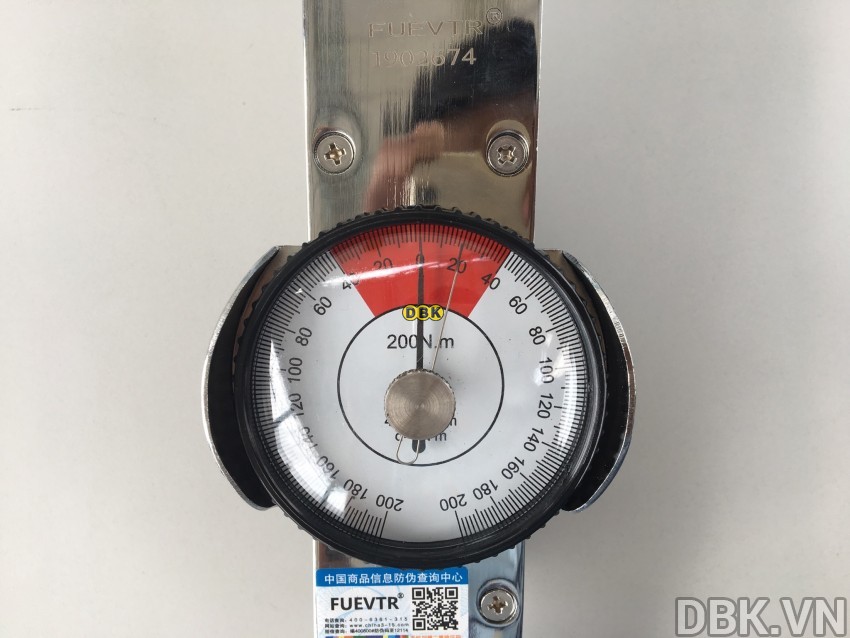 Cờ lê lực đồng hồ 0 - 200 N.m DBK TS200 2