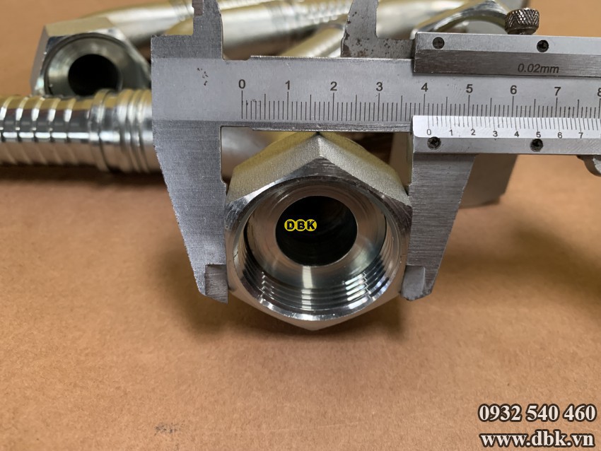 Đầu cút cong 90 độ 1 inch R12 S41 HTC 2