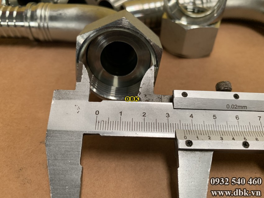 Đầu cút cong 90 độ 1 inch R12 S41 HTC 3