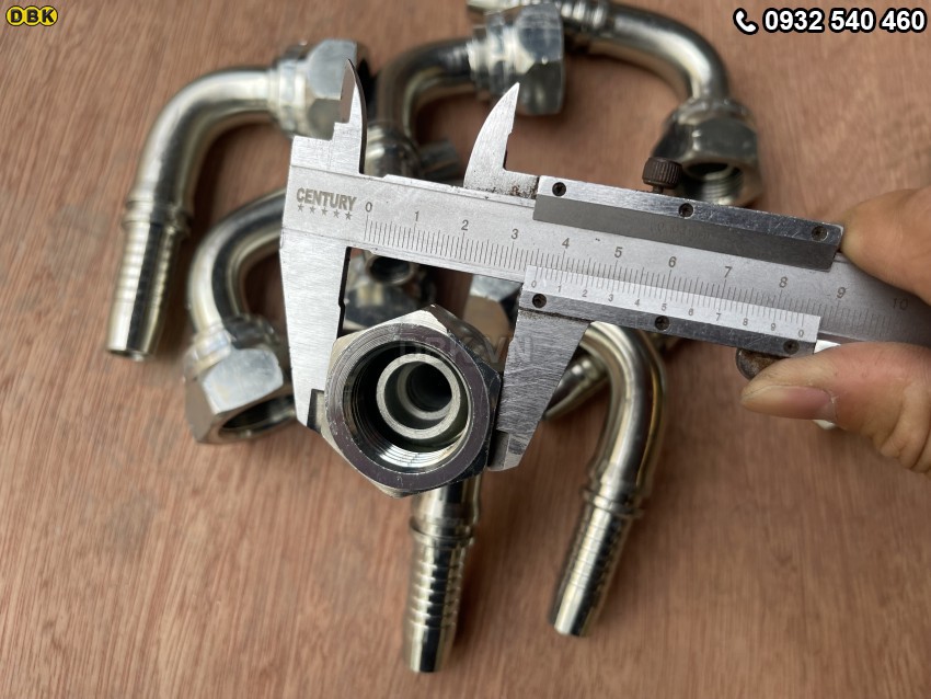 Đầu cút cong 90 dộ 5/8 inch R12 S36 M27 Nhật lồi 2