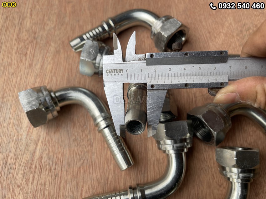 Đầu cút cong 90 độ 5/8 inch R12 S36 M27 Nhật lõm 4