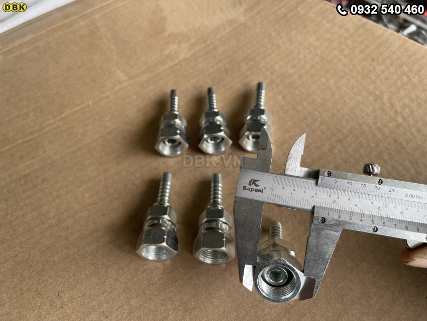 Đầu cút thẳng 2 giác 5/16 inch R2AT S22 M17 Nhật lồi 2