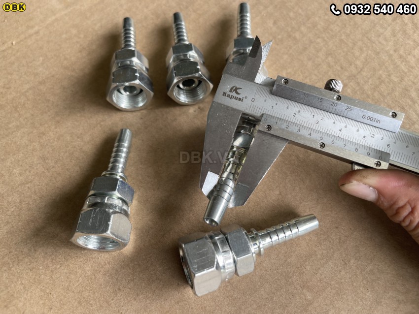 Đầu cút thẳng 2 giác 5/16 inch R2AT S22 M17 Nhật lồi 4
