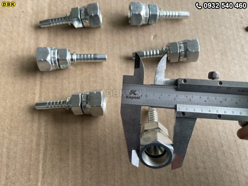Đầu cút thẳng 2 giác 5/16 inch R2AT S22 M17 Nhật lõm 2