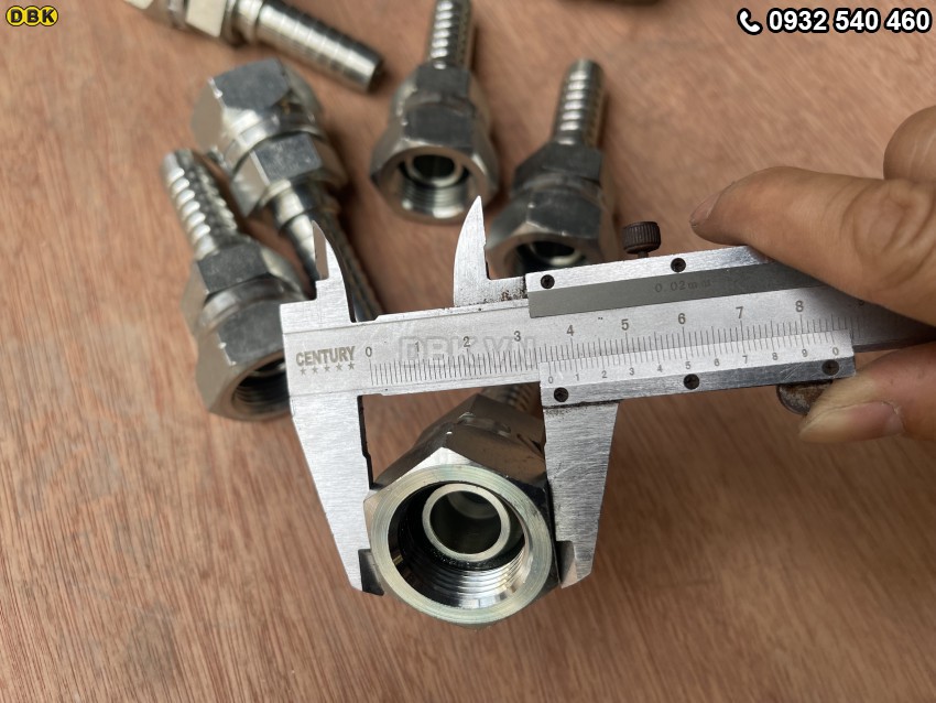 Đầu cút thẳng 2 giác 5/8 inch R12 S36 M27 Nhật lồi 2