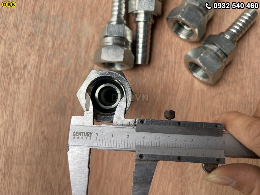 Đầu cút thẳng 2 giác 5/8 inch R12 S36 M27 Nhật lồi 3