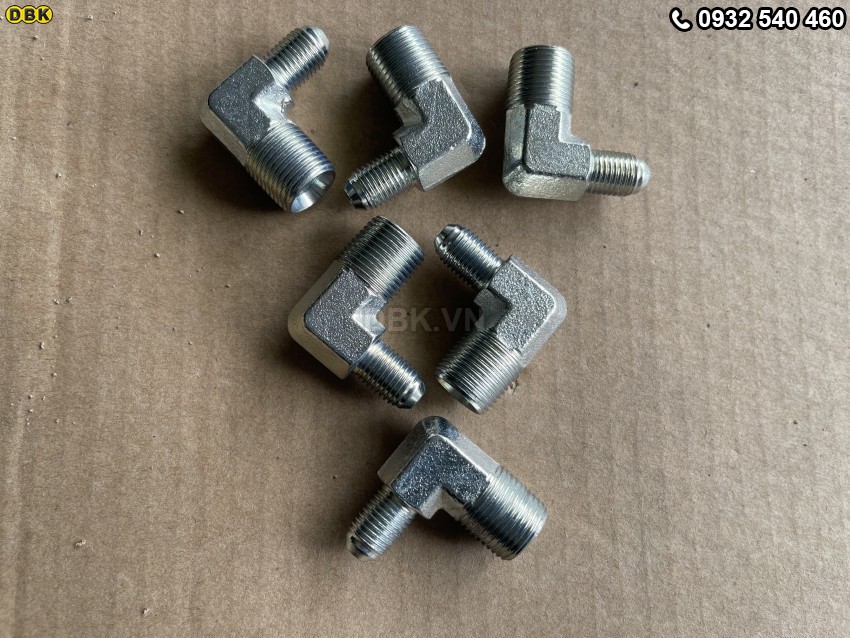 Góc vuông số 4x17 côn 1