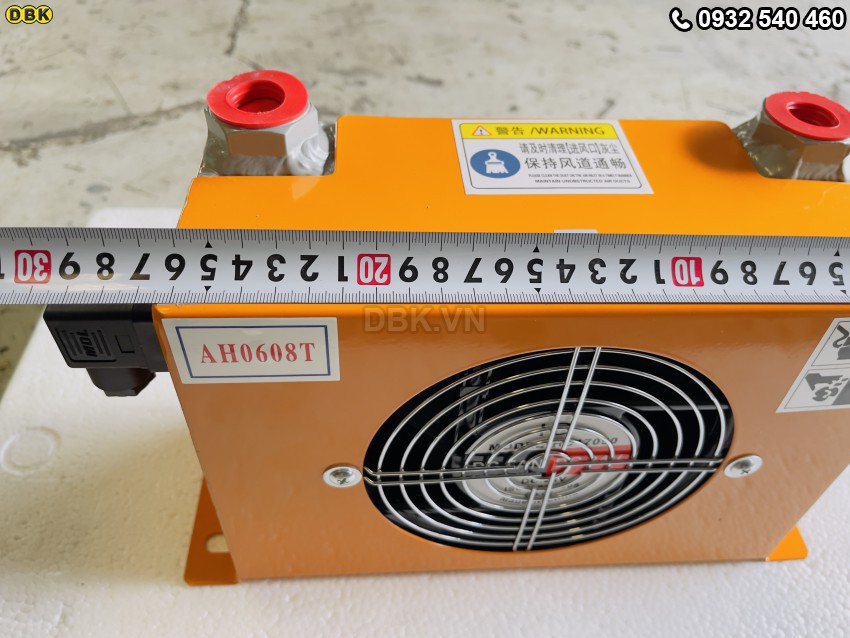 Két giải nhiệt dầu thủy lực AH0608T - 24V 2